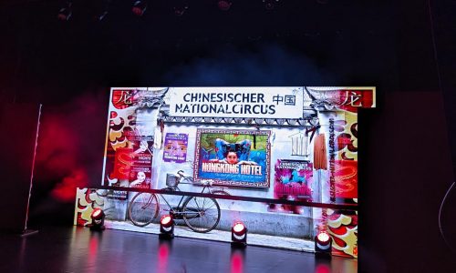 »China Girl – Das Acrobatical« baut Brücken der Kulturen im First Stage Theater Hamburg