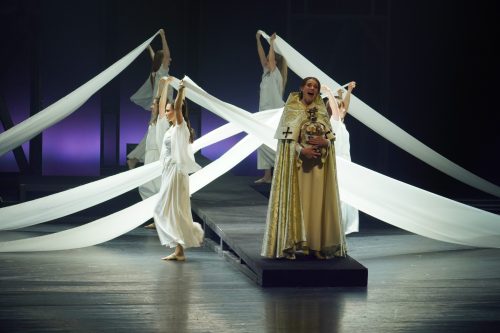 Wiederaufnahme von »Die Päpstin« im Festspielhaus Neuschwanstein