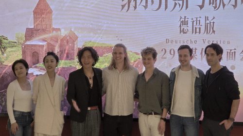 Deutsche Musicalszene in Shanghai: »Narziss und Goldmund« feiert Premiere
