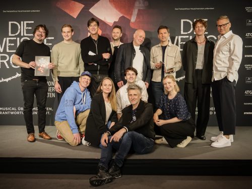 Pressekonferenz »Die Weiße Rose« im Foyer des Admiralspalasts